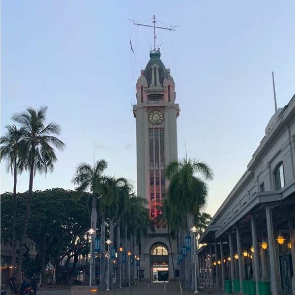 Meet your Posher - Picture 4 of 13